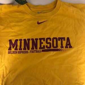 University of minnesota basketball Tshirt